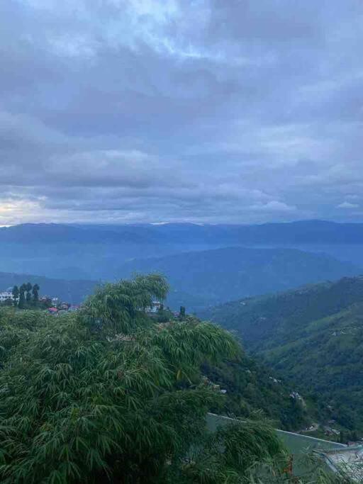 Norbu'S Homestay Дарджилінг Екстер'єр фото